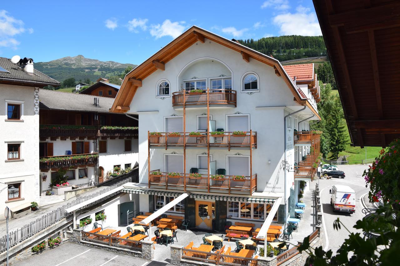 Gasthaus Zum Weissen Kreuz Lazfons Exterior photo